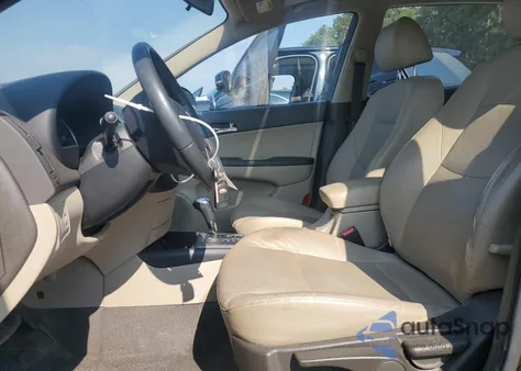 2012 Hyundai Elantra Touring Gls z USA, uszkodzony, nr VIN KMHDC8AE3CU140389